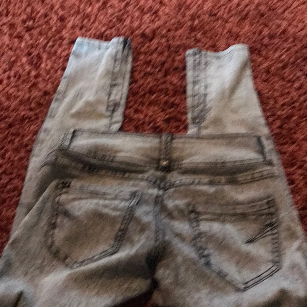 High waisted jeans